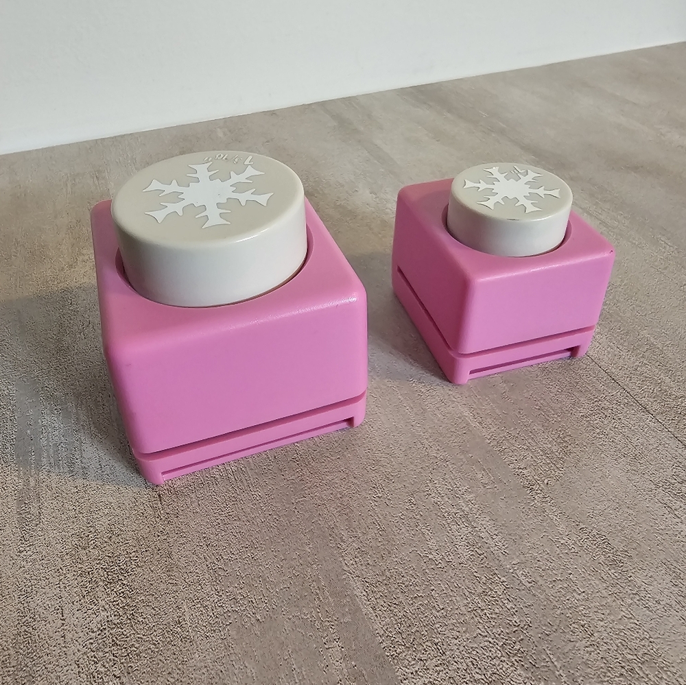 Paper Punch Set - Snowflakes - Picture 7 of 11